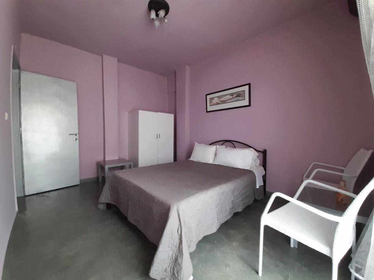 Villa California Paralia Dionysiou Bagian luar foto